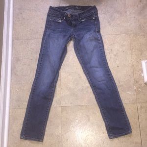 selling only because i can't fit in these anymore